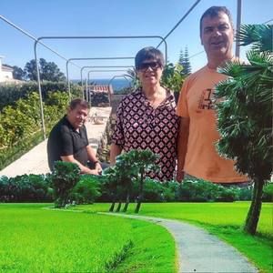 Meet your Posher, Fatima